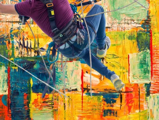 Yello metal structure